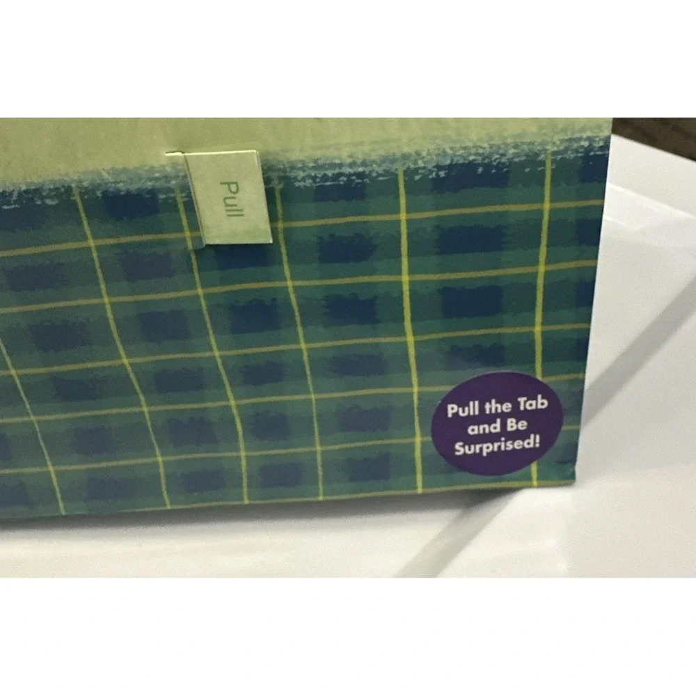 Golf gift‎ bag interactive. Hallmark. 13